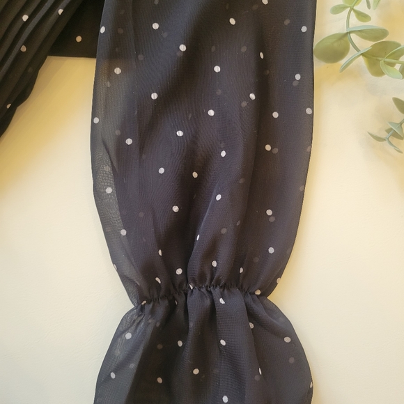 Spring chiffon pleated dot dress - Picture 8 of 11